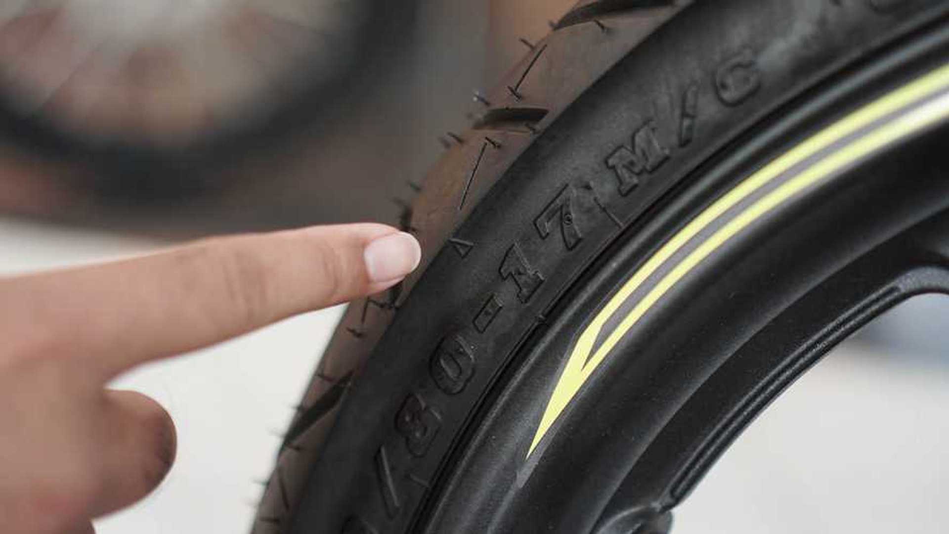 Cara Merawat Ban Motor