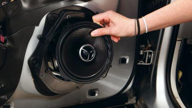 Cara Upgrade Audio Mobil Standar dengan Modal Minim