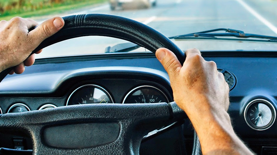 Penyebab Setir Mobil Bergetar Saat Kecepatan Tinggi