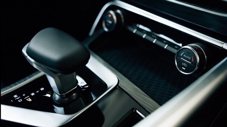 Perbedaan CVT dan AT