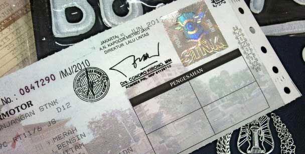 Cara Cek Pajak Kendaraan Lewat WhatsApp