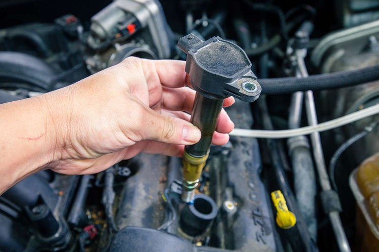 Penyebab Masalah Mesin Mobil Pincang