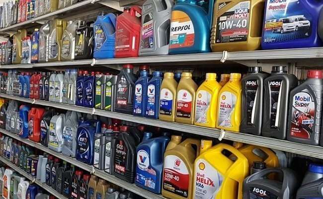 Perbedaan Oli Mesin Motor Full Sintetik Dan Semi Sintetik